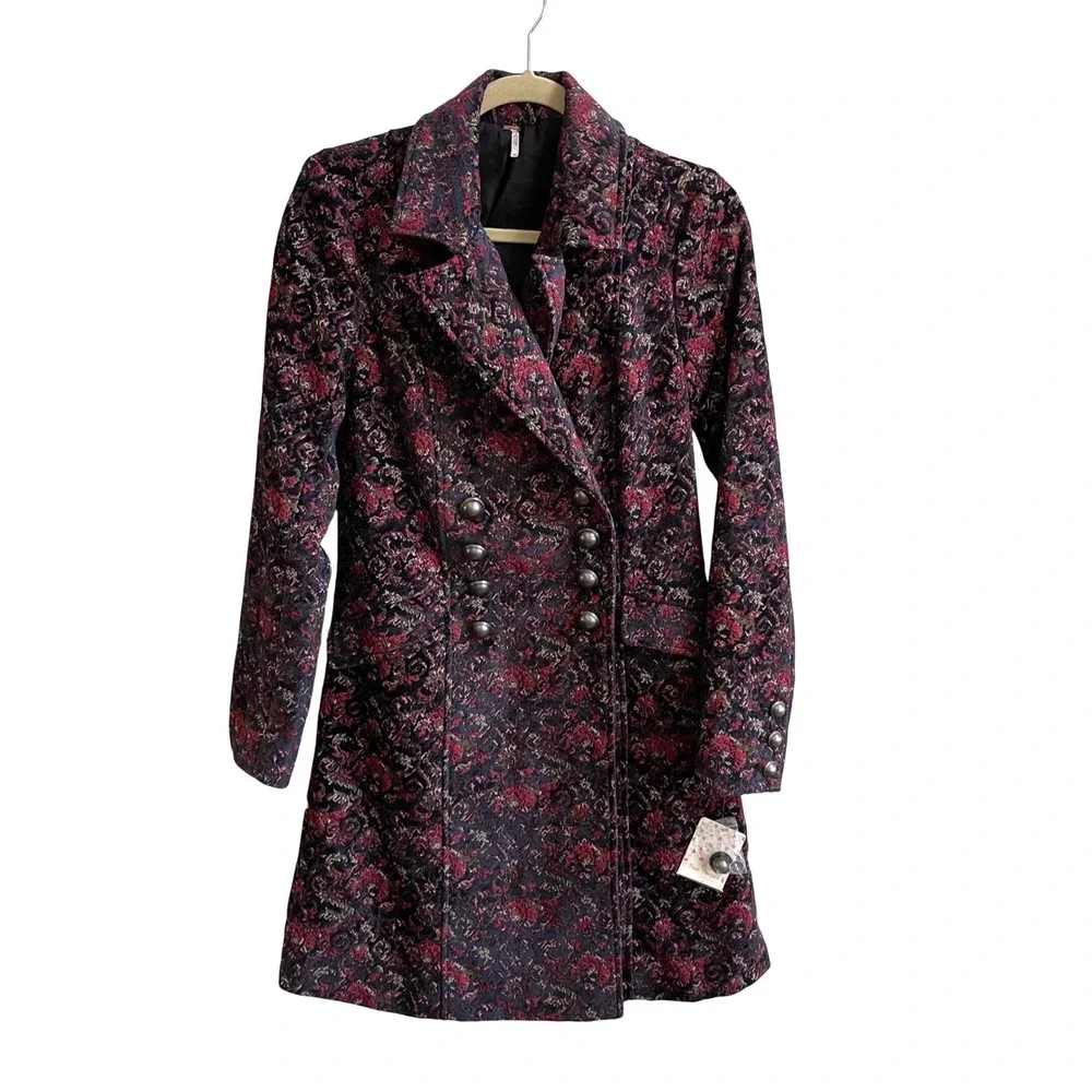 Free People Fox Trot Equestrian Tapestry‎ Coat Women XS Red Combo Floral Brocade